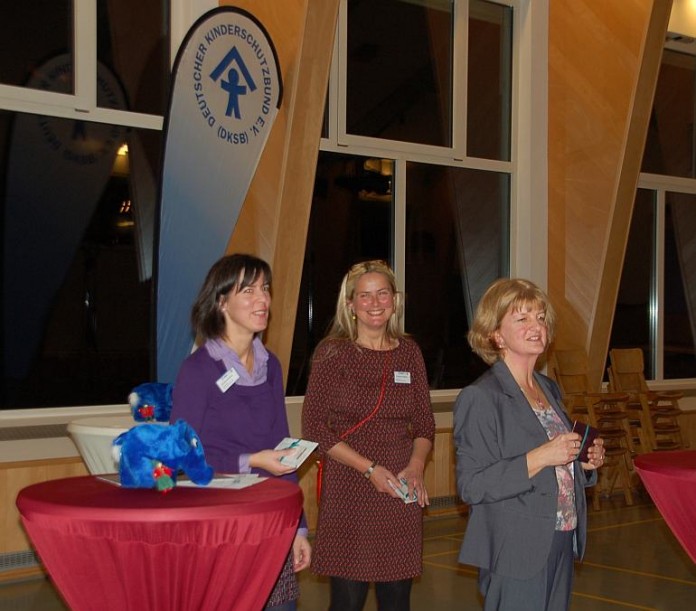 Leiterin und Diplom-Pädagogin Christine Heeger-Roos, Kinder- und Jugendlichenpsychotherapeutin Constanze Gerhold und Diplom-Sozialpädagogin Christina Neuhaus